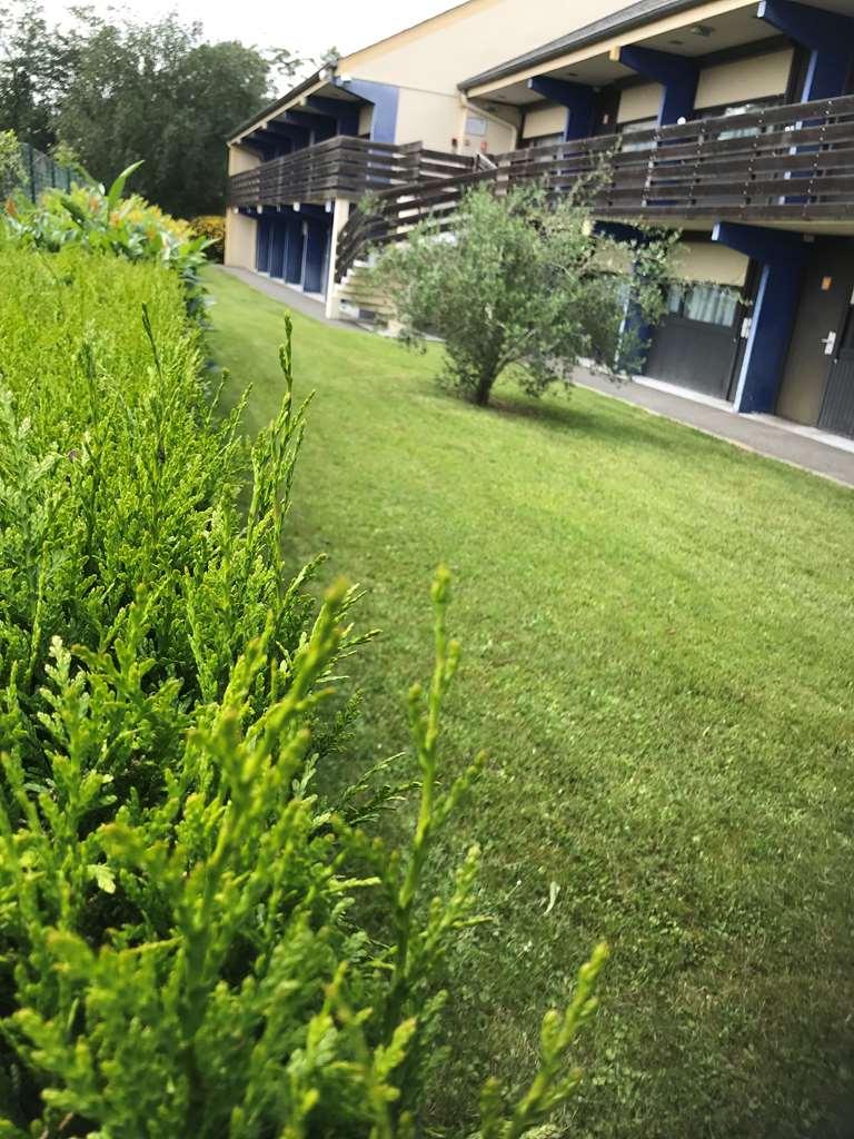 Kyriad Tarbes Odos Exterior foto