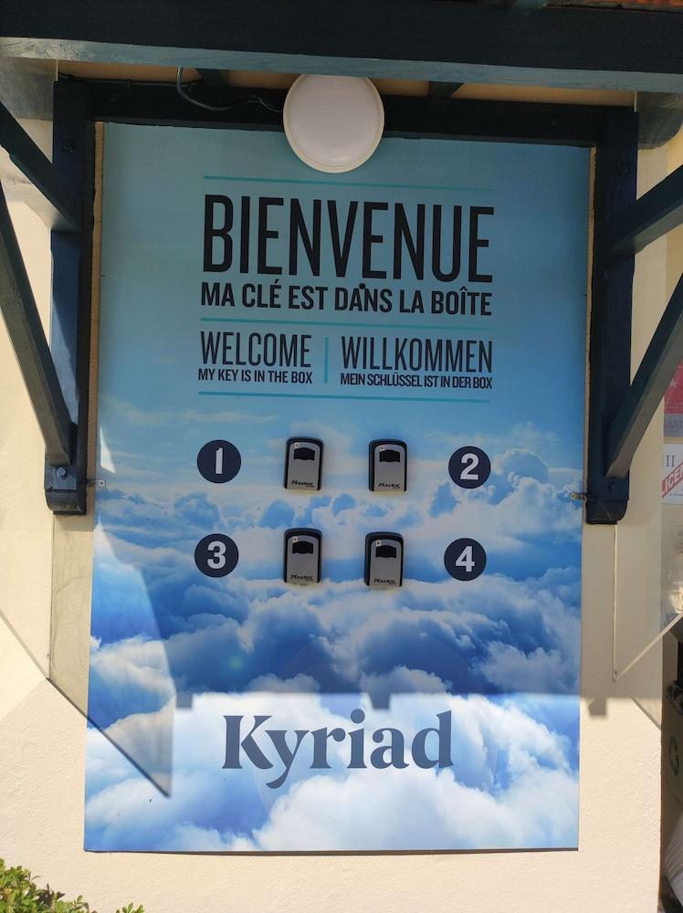 Kyriad Tarbes Odos Exterior foto